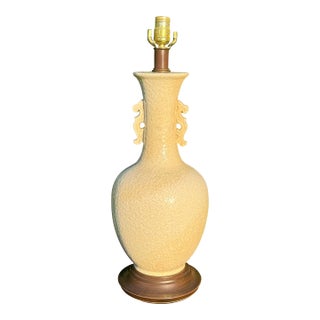 Vintage Circa 1960s Chinoiserie Lamp, Cream Color With Crackle Finish For Sale
