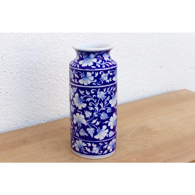 Traditional Blue & White Jaipur Pottery Vase For Sale - Image 3 of 8