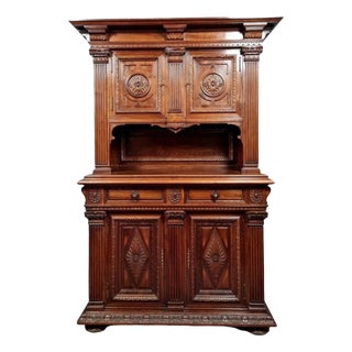 Renaissance-Style 2-Piece Buffet in Walnut For Sale