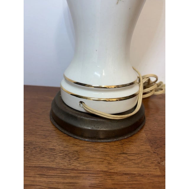 Vintage Mid Century Floral Porcelain Table Lamp Brass Base 1950s 1960s MCM For Sale - Image 12 of 18
