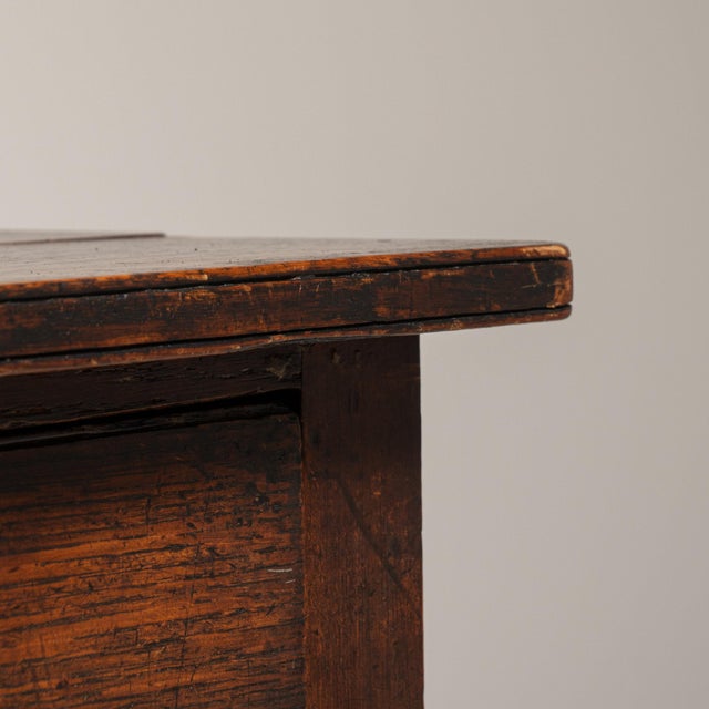 19th Century France Georgian Red Wood Console Table For Sale In Greensboro - Image 6 of 10