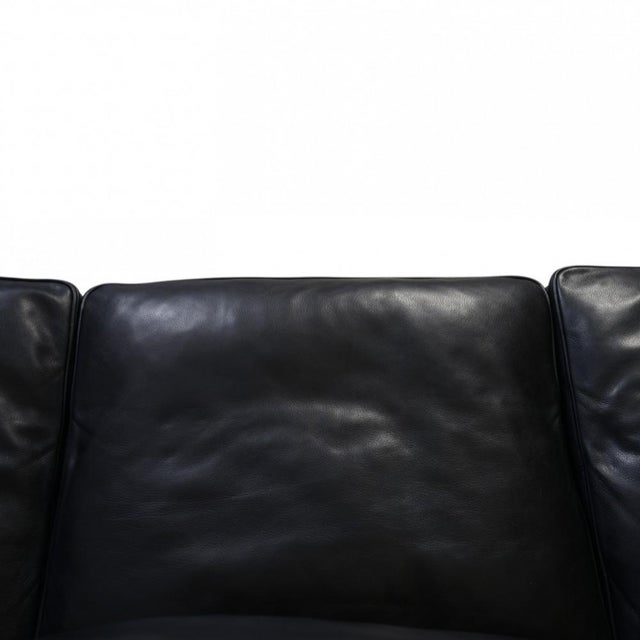 2213 Three-Seater Sofa in Black Leather by Børge Mogensen, 2012 For Sale - Image 9 of 18
