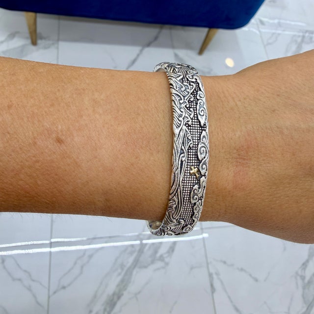 Silver Men’s David Yurman Waves Sterling Silver & 18k Yellow Gold 12mm Cuff Bracelet For Sale - Image 8 of 8
