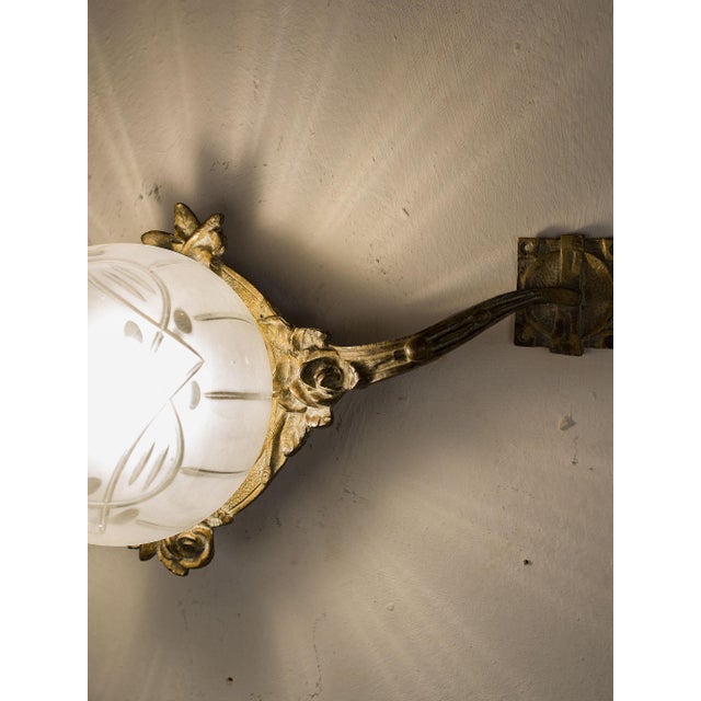 Antique Art Nouveau Liberty Wall Lamp with Central Light, Italy, 1910 For Sale - Image 4 of 9