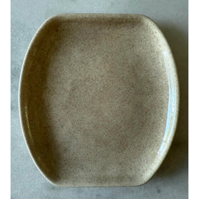 Mid-Century Modern Set of 4 Mid Century Denwar California Pottery Plates For Sale - Image 3 of 10
