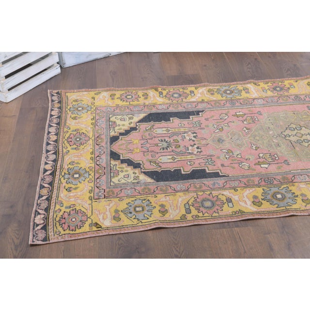 1970s 1970s Turkish Oushak Handmade Wool Cotton Pink Area Rug For Sale - Image 5 of 10