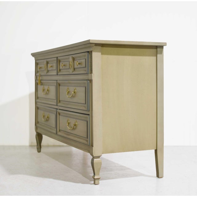 Mid Century French Louis Style Dresser by Dixie For Sale In Chicago - Image 6 of 15