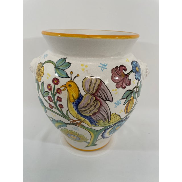 A gorgeous Italian Deruta style glazed Majolica Cachepot, Planter or Vase made in Italy for Spruzzare. Circa Mid to late...