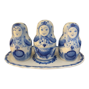 Russian Gzhel Blue and White Porcelain Nesting Doll Salt and Pepper Shaker With Condiment Jar and Tray