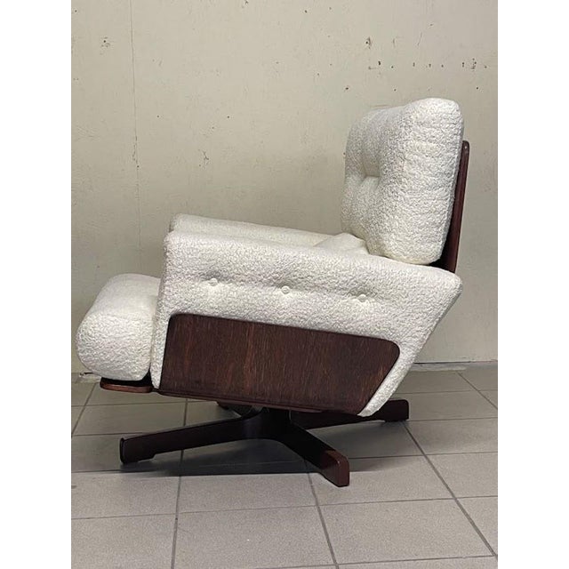 Wood Model 401 Armchair with Footrest by Menilio Taro for Cinova, 1964 For Sale - Image 7 of 18