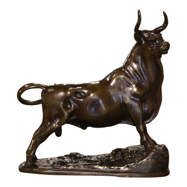19th Century French Patinated Bronze Bull Sculpture Signed Georges Gardet For Sale