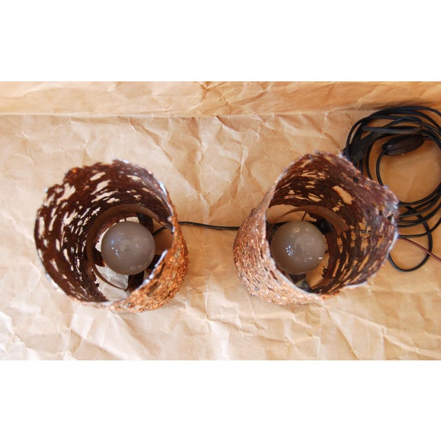 Aimo Tukiainen Table Lamps in Embossed Brutalist Copper, 1960s, Set of 2 For Sale - Image 3 of 6