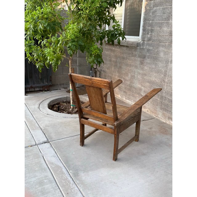 1900-1909 Plantation Chair – Timeless Style & Comfort For Sale - Image 4 of 5