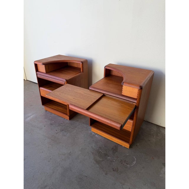 1960s 1960s Mid Century Danish Teak Nightstands by Brouer – Sculptural Bedside Tables, Set of Two For Sale - Image 5 of 10