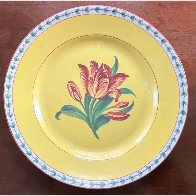 Late 19th Century Antique 19th Century Paris Porcelain Tulip Plates With Canary Yellow Ground - Set of 6 For Sale - Image 5 of 18