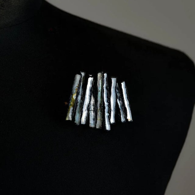 Talosel Resin Vautrin Brooche by Line Vautrin, 1960 For Sale - Image 3 of 8