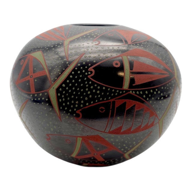 Mexican Signed Efrain Lucero Mata Ortiz Hand Painted Fish Burnished Pottery Bowl 6.4" For Sale - Image 3 of 10