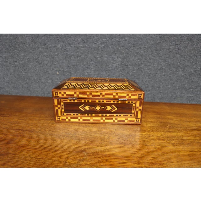 Victorian Marquetry Jewelry Box in Mahogany, Rosewood & Satinwood For Sale - Image 11 of 13