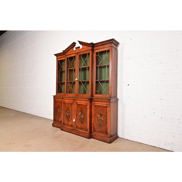 English Baker Furniture Style Georgian Carved Mahogany Hand Painted Breakfront Bookcase Cabinet, Circa 1940s For Sale - Image 3 of 15