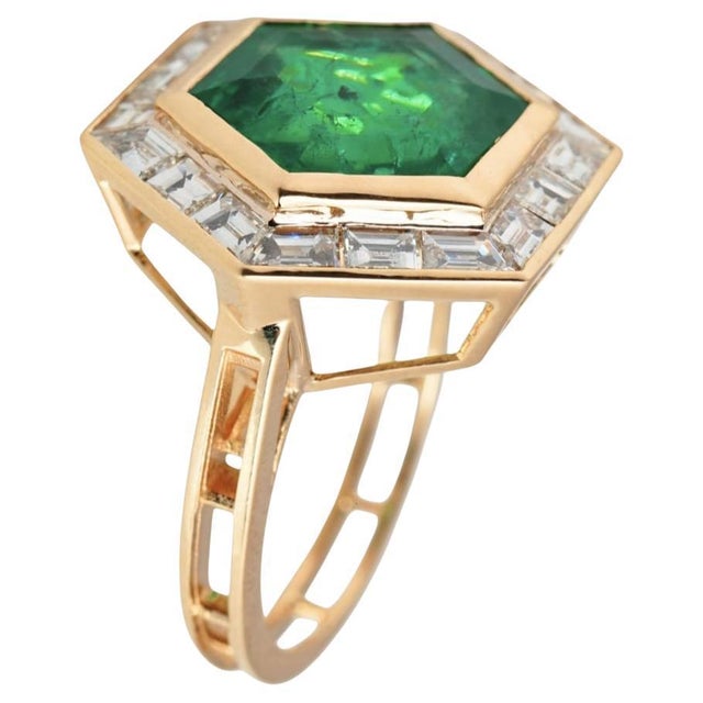 Art deco style Natural high quality zambian Emerald & diamond ring 18k gold For Sale - Image 15 of 18