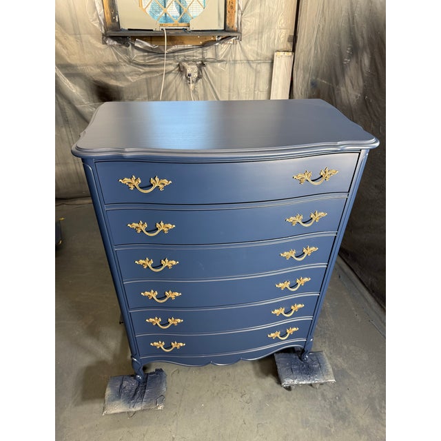French Provincial 1960s French Provincial High Chest Refinished in Navy For Sale - Image 3 of 6