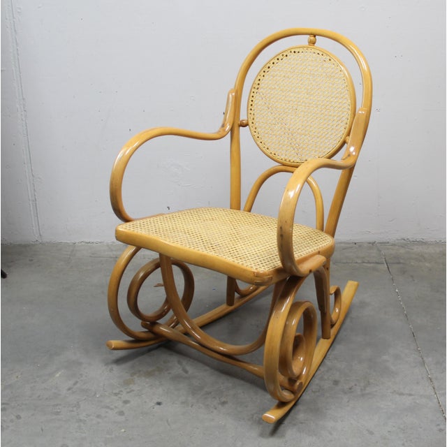 Vintage Rocking Chair in Beech, 1980s For Sale - Image 6 of 7