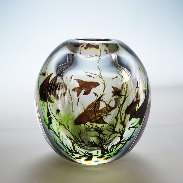 Mid-Century Modern Early Fish Graal Vase by Edward Hald for Orrefors, Sweden 1948 For Sale - Image 3 of 10