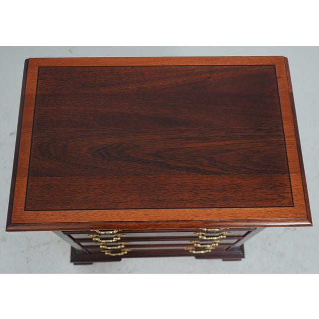 Pair of Stickley Mahogany Inlaid 4 Drawer Nightstands For Sale In Philadelphia - Image 6 of 18