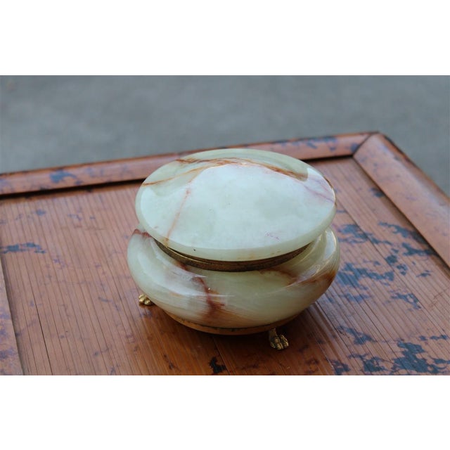 Green Onyx Jewelry Box, Italy, 1950s, in Very Good conditions. Designed 1950 to 1959