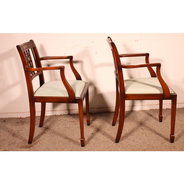 Mahogany Armchairs in the style of Hepplewhite, 1890s, Set of 2 For Sale - Image 5 of 12
