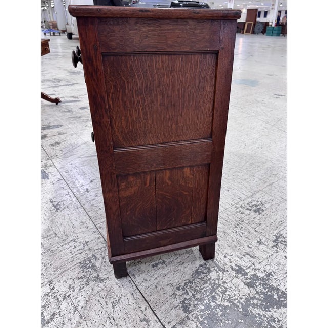 19th Century English Dresser Base For Sale In Nashville - Image 6 of 11