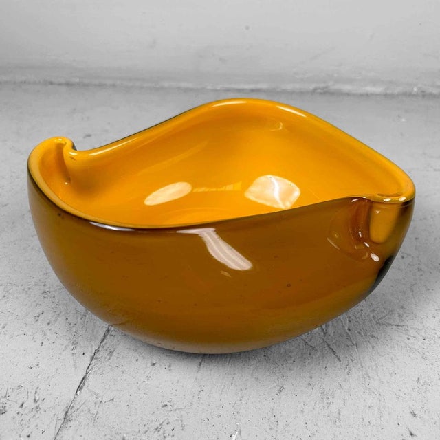 Mid-Century Modern Mid-Century Japanese Opaline Glass Bowl, 1970s For Sale - Image 3 of 14
