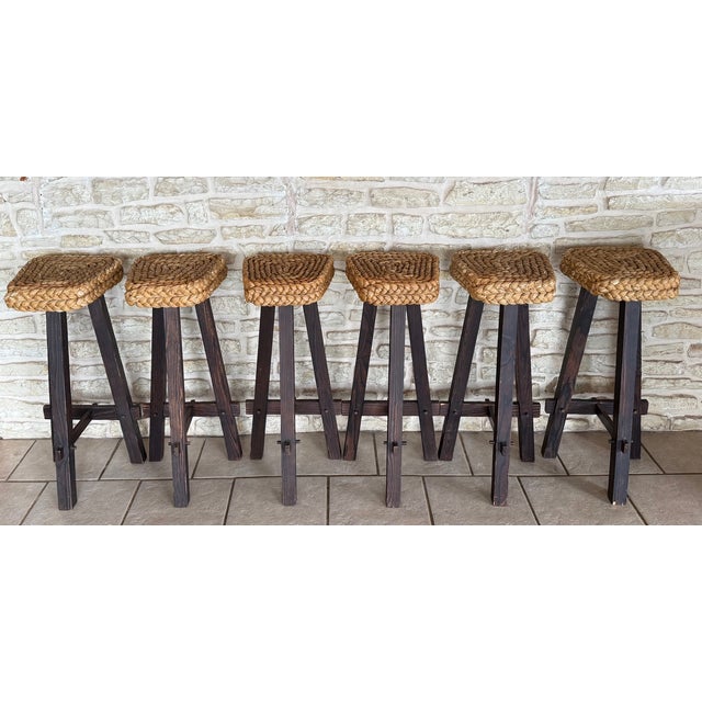 Mid 20th Century Set of 6 Vintage French Wood and Hemp Bar Stools Attributed to Adrien Audoux and Frida Minet For Sale - Image 5 of 18
