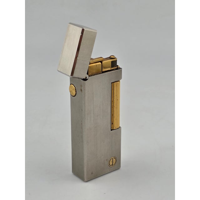 Silver Rare Vintage Dunhill Coral Gas Lighter D Logo Silver Gold No Box Very Good Cond. For Sale - Image 8 of 14