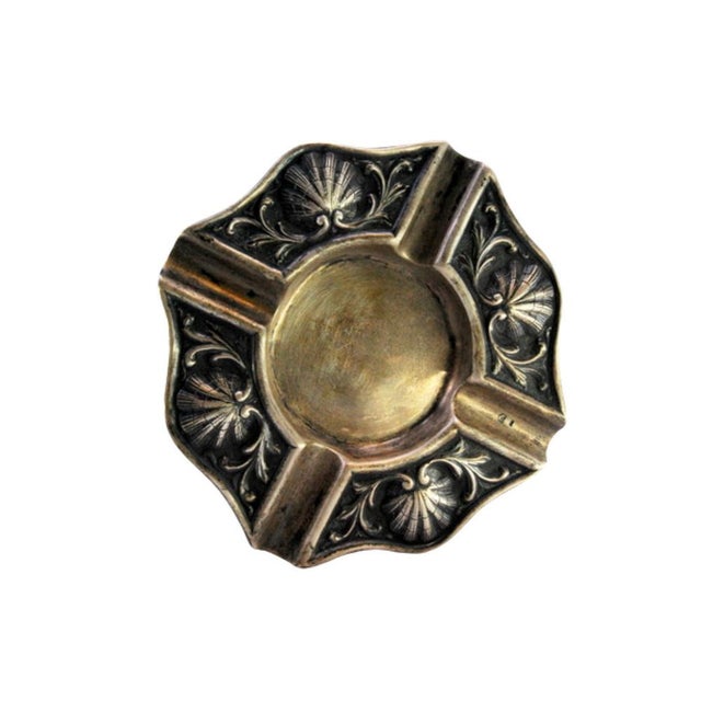 Metal Silver Ashtray with Shell-Shaped Reliefs For Sale - Image 7 of 7