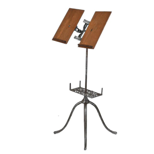 This Victorian Folding Oak Dictionary Bookstand combines timeless design with practical functionality, making it a...