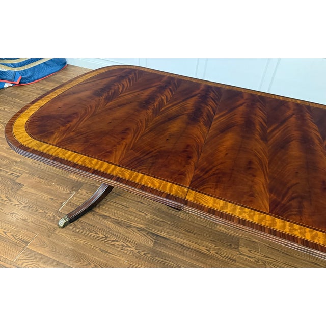 Traditional Multi-Banded Georgian Style Mahogany Dining Table by Leighton Hall - Showroom Sample For Sale - Image 12 of 16