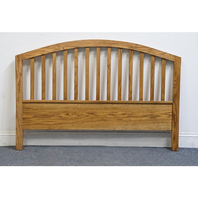 Late 20th Century Ragazzi Furniture Solid Oak Early American Country Full Size Slatted Headboard - Made in Quebec For Sale - Image 5 of 5