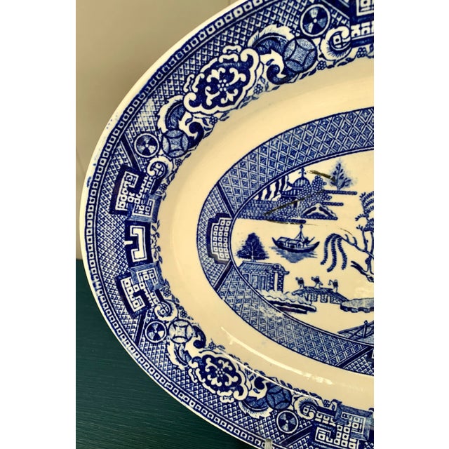 Chinoiserie 1940s Chinoiserie Blue Willow Platter Homer Laughlin For Sale - Image 3 of 7