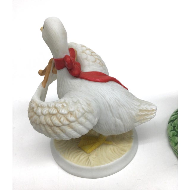 Vintage Five Piece Springtime Ceramic Assortment For Sale In Portland, ME - Image 6 of 10