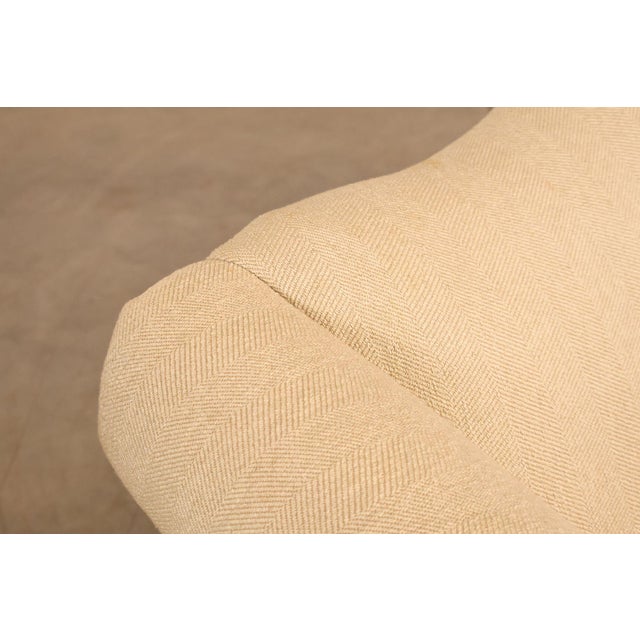 Ethan Allen Vintage Chippendale Style Upholstered Loveseat For Sale In Philadelphia - Image 6 of 18