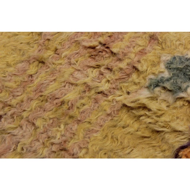 1990s 1990s Vintage Moroccan Lt. Gold Wool Rug - 5′1″ × 7′6″ For Sale - Image 4 of 9