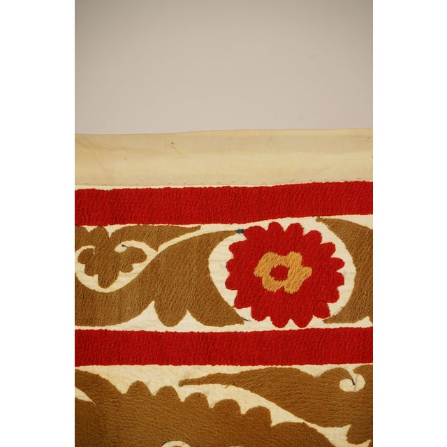 Suzani Wall Decor - Tribal Tapestry 4'9'' X 5'2'' For Sale In New York - Image 6 of 9