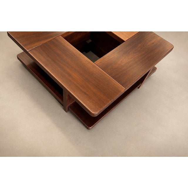 Mid-Century Modern Brazilian Modern Imbuia Coffee Table with Central Flower Vase Opening and Open Display Shelves, Casa Finland, Brazil, 1960s - lot 1129 For Sale - Image 3 of 18