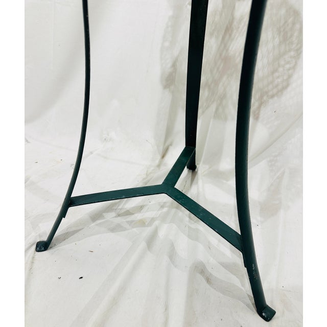 Mid Century French Style Green Metal Mesh Planter & Tripod Plant Stand, in the Manner of Mathieu Matégot, C. 1950s For Sale - Image 12 of 12