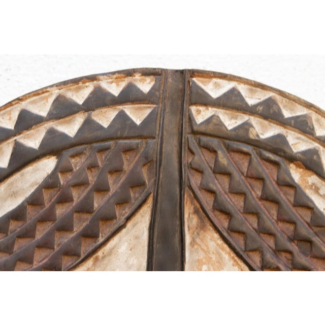 1960s Vintage Finely Carved Tribal Mask For Sale - Image 5 of 9