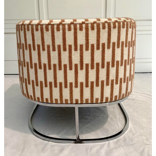 Mid-Century Modern Chrome Barrel Club Chair Newly Reupholstered For Sale - Image 11 of 12