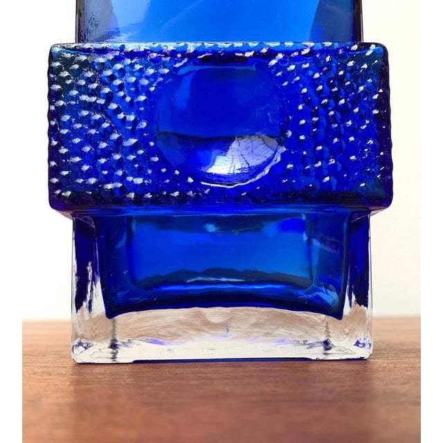 Space Age Glass Block Vase, 1960s For Sale - Image 5 of 18