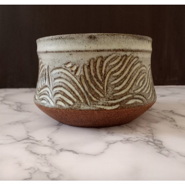 Mid-Century Modern 1970s Mid-Century Carved Sgraffito Studio Pottery Wave Bowl Signed Nora For Sale - Image 3 of 6