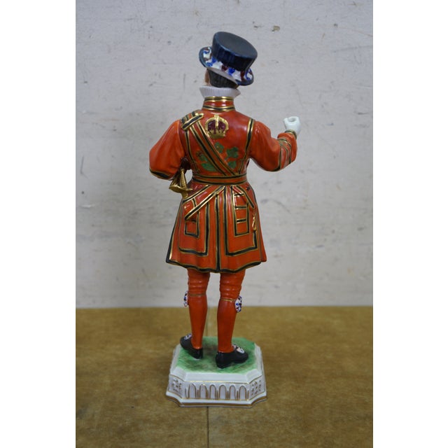 Red Antique German Carl Thieme Dresden Yeoman of the Guard Beefeater Figurine 11" For Sale - Image 8 of 14
